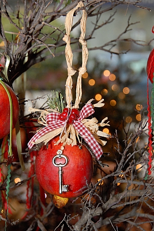 Χριστουγεννιάτικα Γούρια